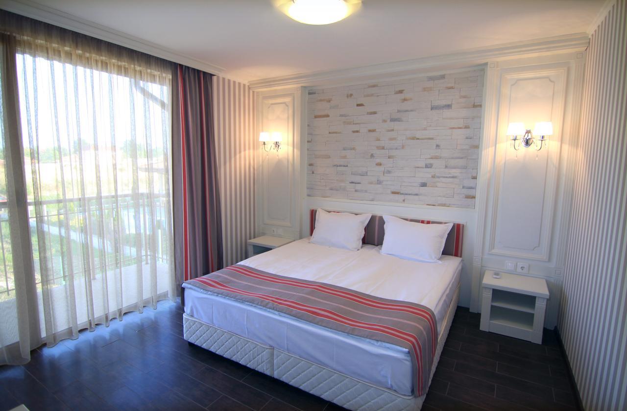 Hotel Armira Lozenets Esterno foto